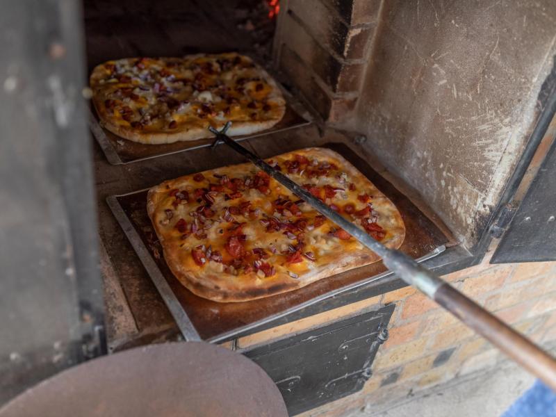 Hagyományápolás: Kemencében sütés fortélyai