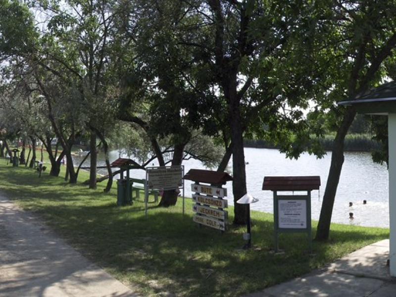 Fő bejárat 2008-as évből