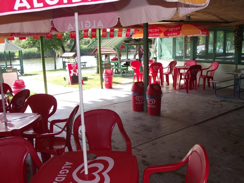 Vendéglátó egység