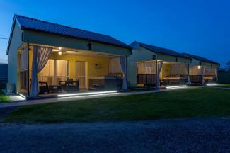 Családi apartmanház